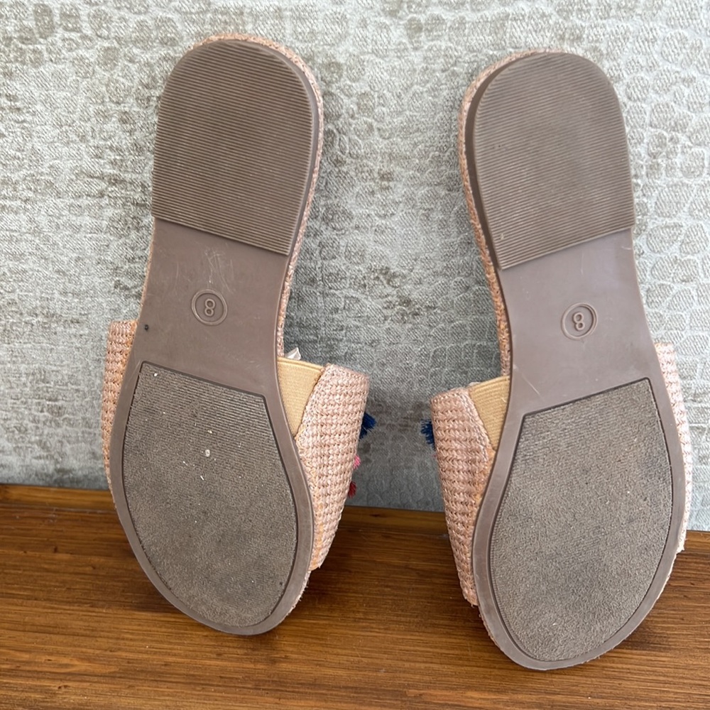 Colorful sandals - Picture 3 of 3